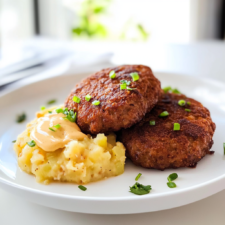 Frikadellen mit Kartoffelpüree